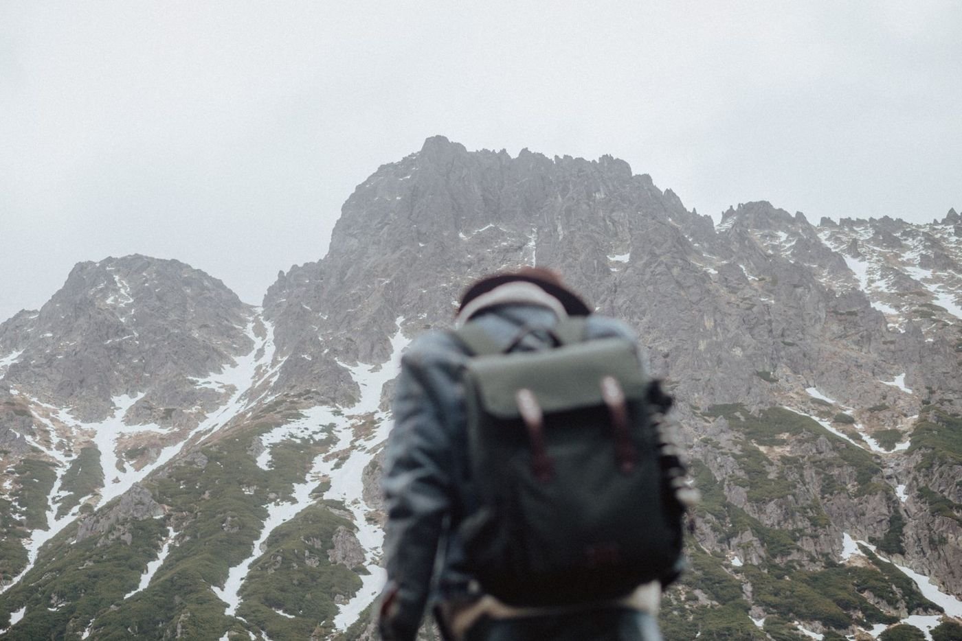 What Experienced Travellers Learn to Leave at Home