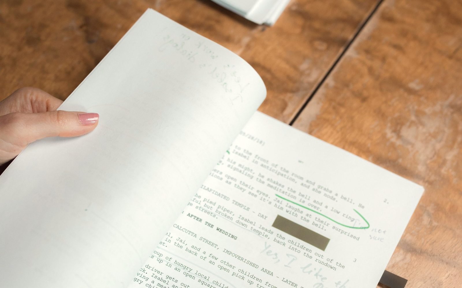 Paragraphs That Breathe: Structure for Screens