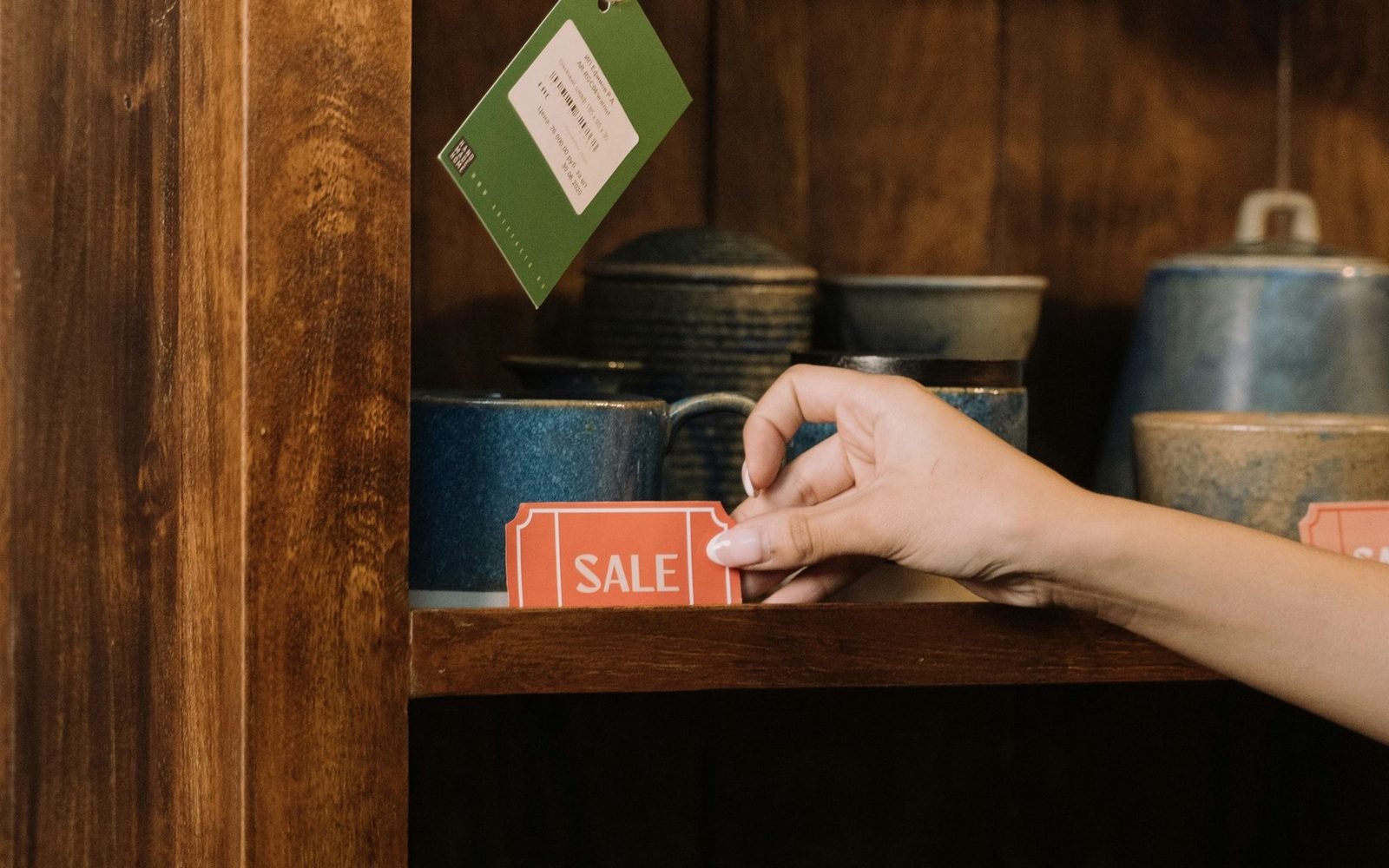 Writing Product Descriptions That Sound Like a Person